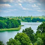 Siedlisko Dobrych Snow Фермерский дом *